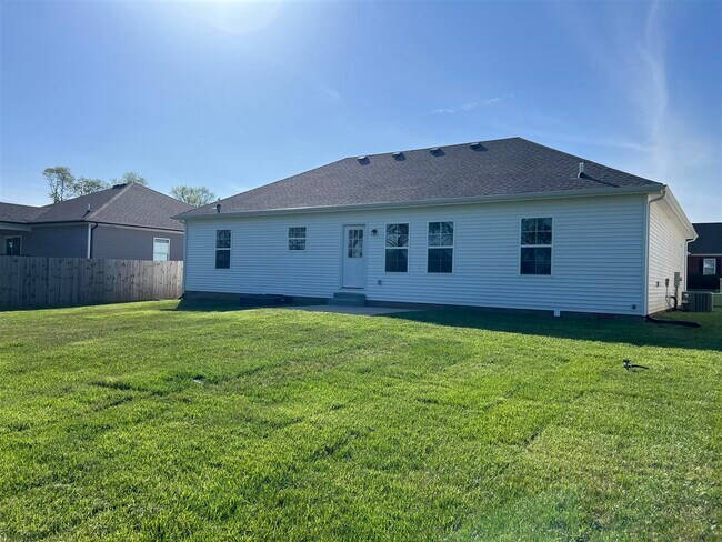 Building Photo - 431 Cedar Run St