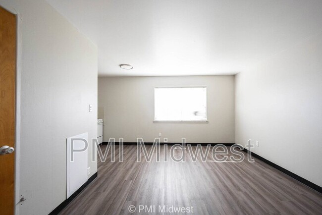 Foto del edificio - 2215 E 56th St