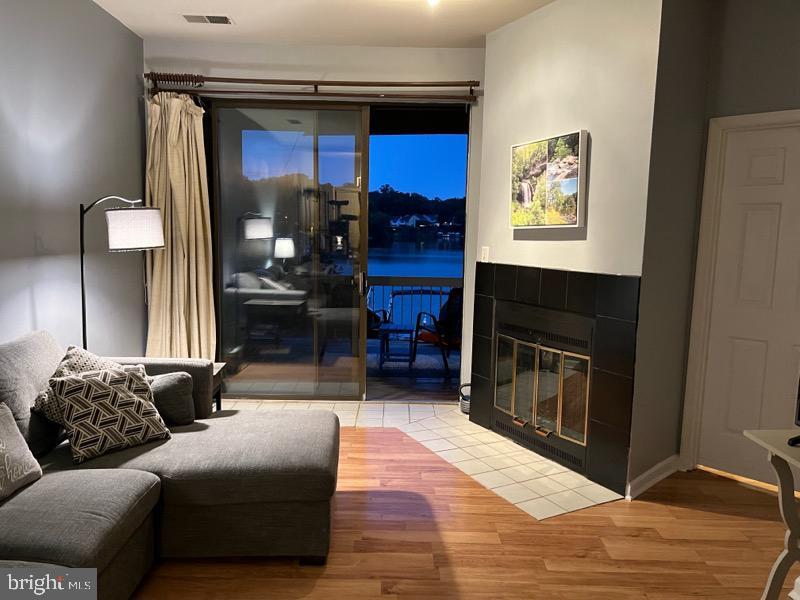 Foto del edificio - 11166 Harbor Ct