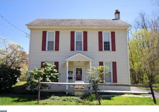 Building Photo - 1177 Main St