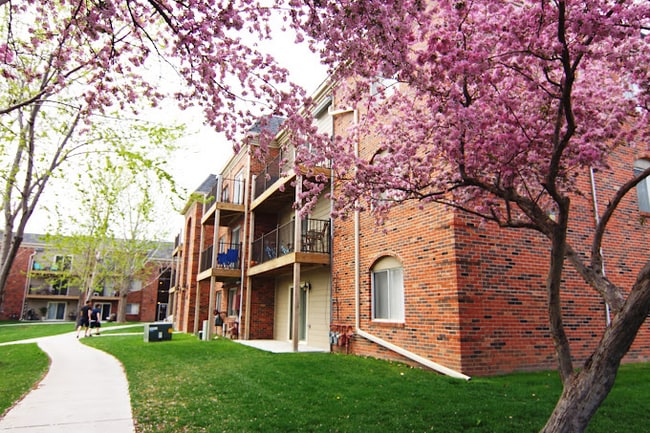 Building Photo - 7110 Van Dorn St