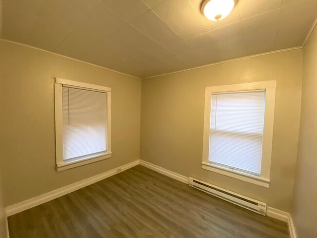 Foto del edificio - 321 Caroline St