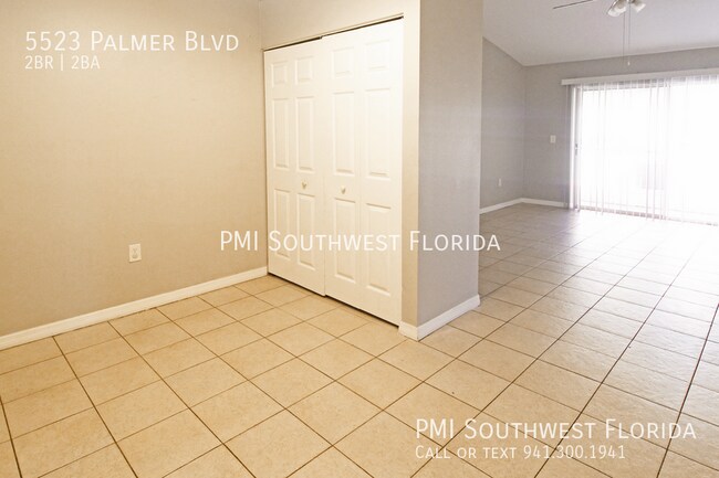 Foto del edificio - 5523 Palmer Blvd