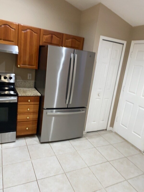 Foto del edificio - 3531 Kayla Cir