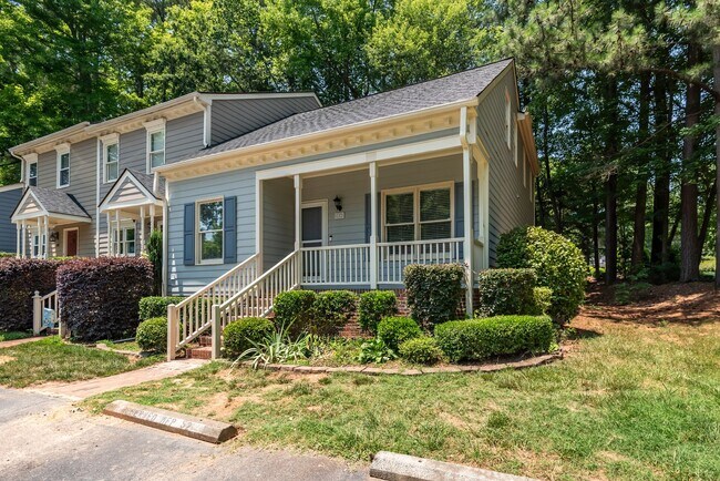 Building Photo - First Floor Primary! Cute 3 Bedroom 2 Bath...
