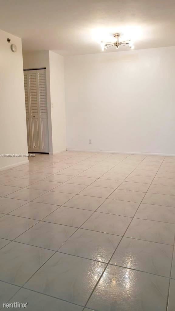 Foto del edificio - 1 br, 1.5 bath Condo - 3215 S Ocean Blvd A...