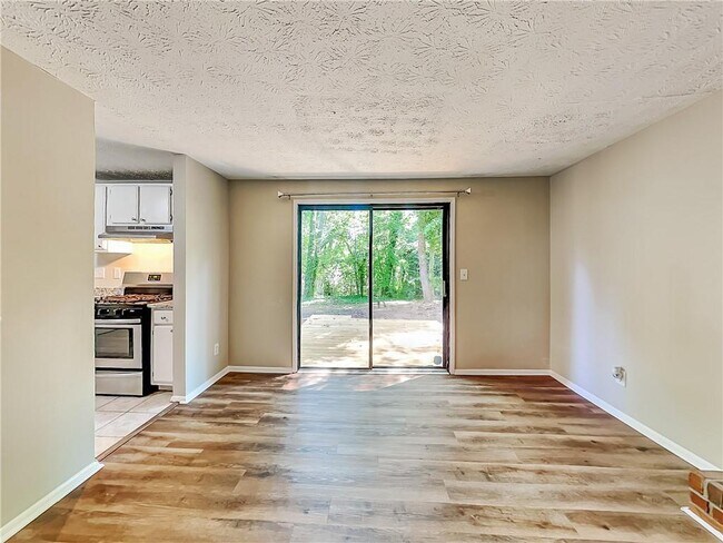Foto del edificio - 5173 Scarbrough Ln