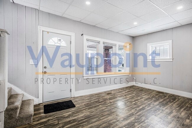 Foto del edificio - 912 Zeeland Ct NE