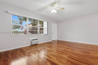 Building Photo - 151 SW 134th Way