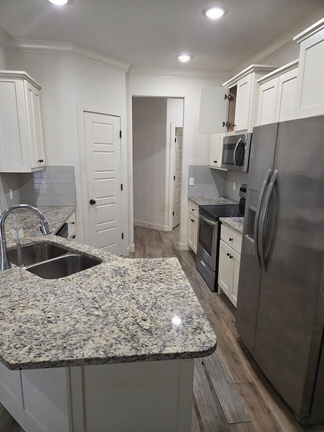 Foto del edificio - BEAUTIFUL HOME IN GREAT LOCATION!