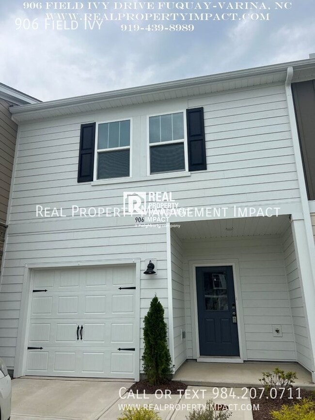 Building Photo - 906 Field Ivy Dr