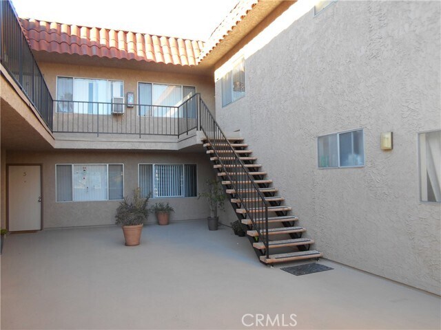 Foto del edificio - 939 S Cabrillo Ave