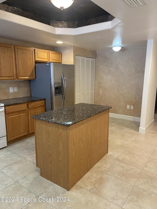 Building Photo - 816 Mystic Dr