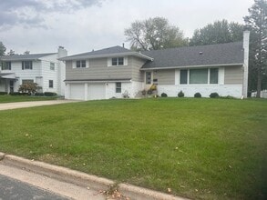 Building Photo - 6625 Brittany Rd
