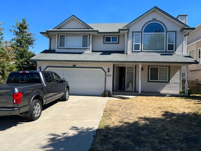 Photo du bâtiment - 939 Mt Bulman Dr