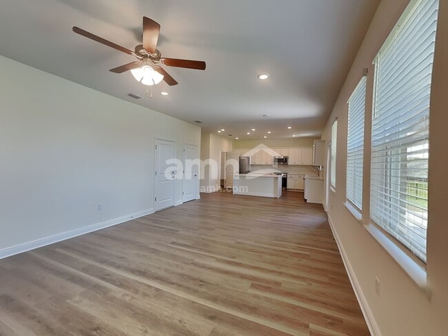 Foto del edificio - 1170 Ashlyn Ct