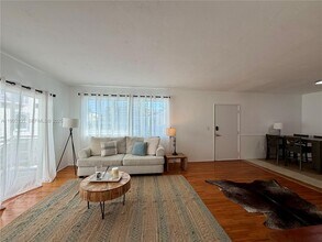 Building Photo - 1135 101st St