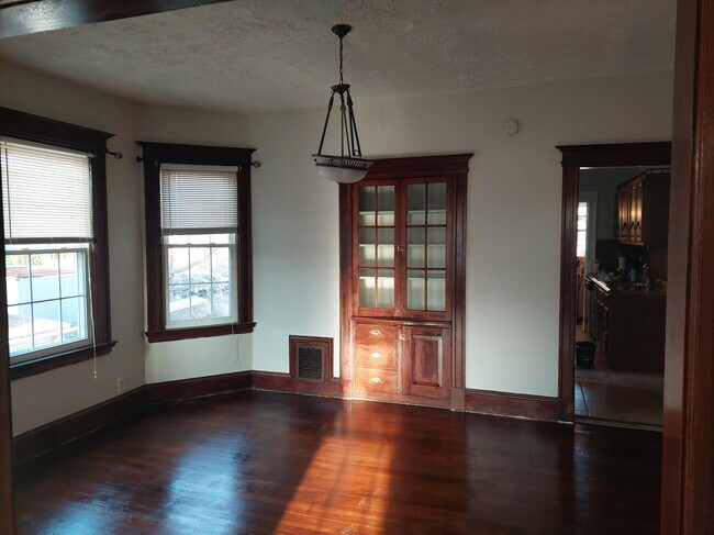 Dining room 12 X 13 - 422 Prospect Ave