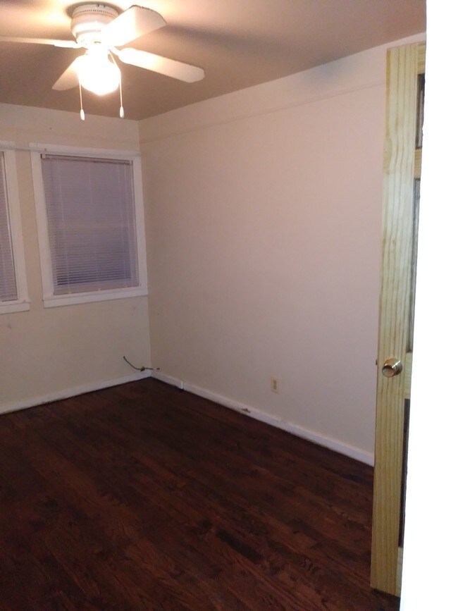 33123 Alaska Ct Unit 32505, Westland, MI 48186 Room for Rent in