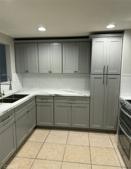 Building Photo - 1537 Sunset St