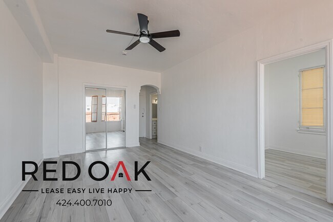 Foto del edificio - 3471 5th St