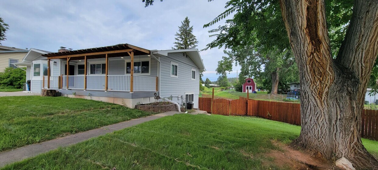 Primary Photo - West side single family home