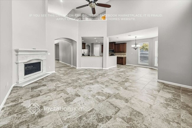 Building Photo - 16002 Maple Shores Dr