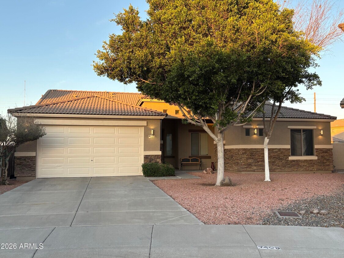 Building Photo - 7408 W Wolf St