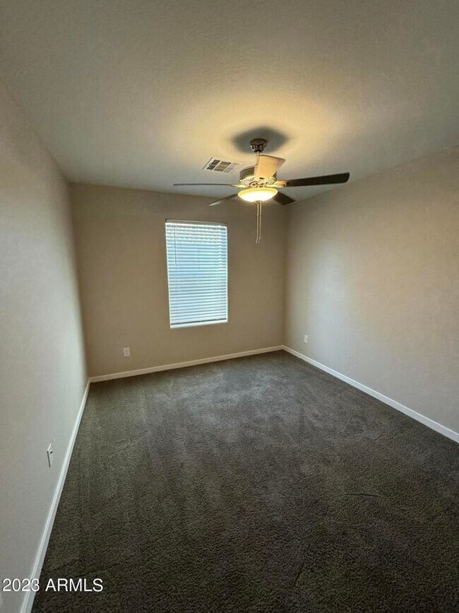Foto del edificio - Unique opportunity! Rent a newer home in Tempe!!