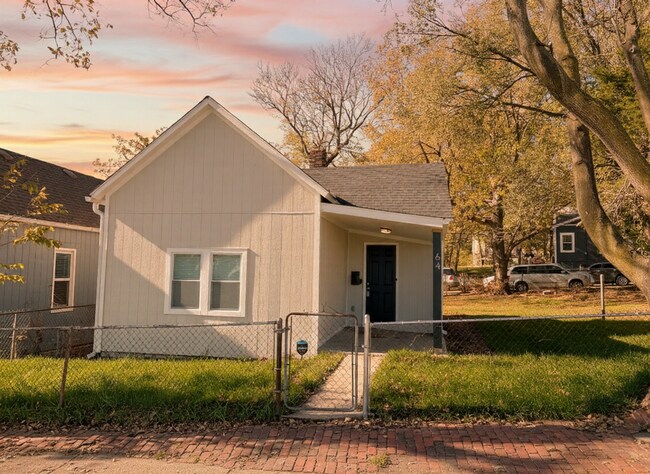 Foto del edificio - SEE IT NOW: Beautiful home in KCK!