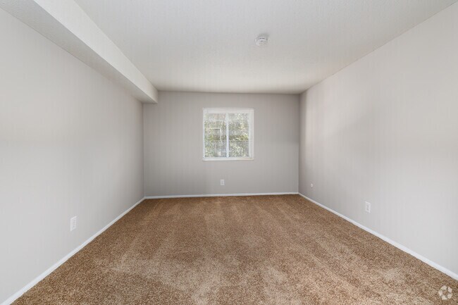 1BR, 1BA - 675SF - Bedroom - Black Forest Apartments