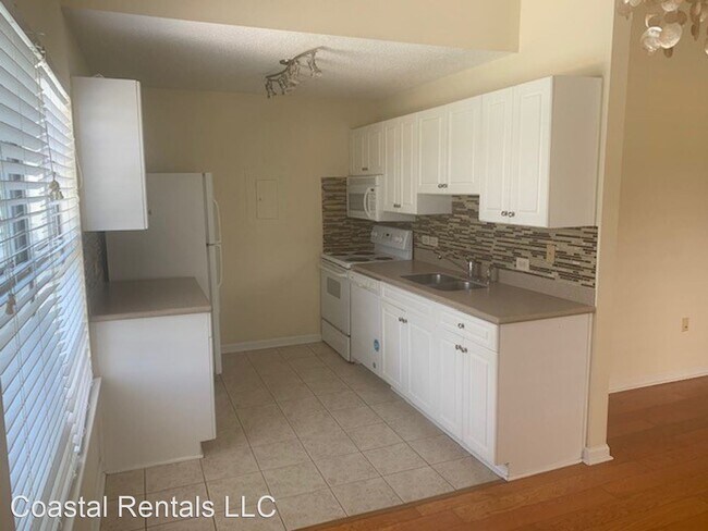 Foto del edificio - 3 br, 2.5 bath House - 6 Old South Court #F