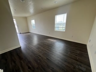 Building Photo - 605 1/2 Alamo St