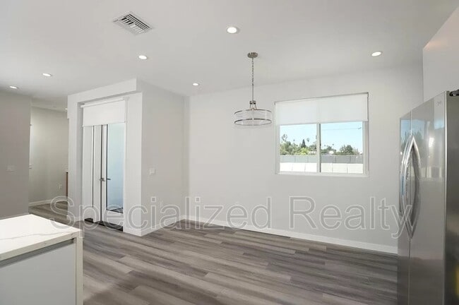 Building Photo - 1408 Eagle Vista Dr