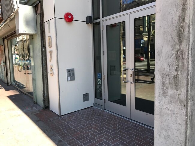 Photo - 1075 Market St Apartment