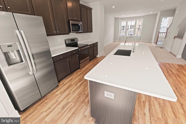 Building Photo - 10514 Hinton Wy