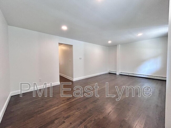 Photo - 54 Roath St Apartment