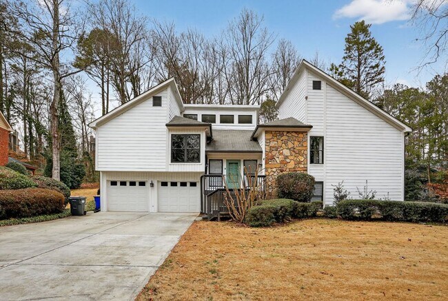 Building Photo - 3445 Johnson Ferry Rd NE