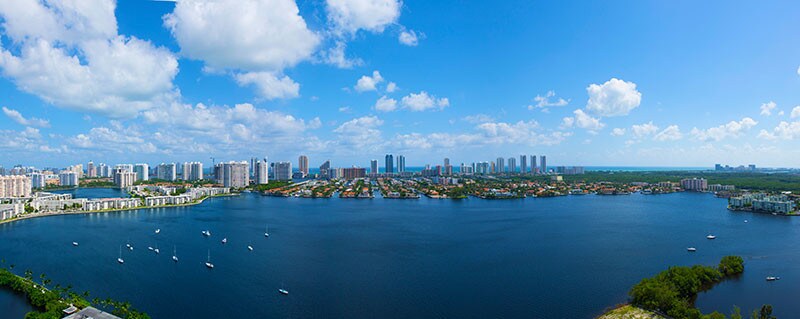 Building Photo - 17301 Biscayne Blvd