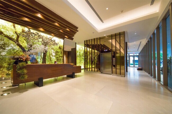 Foto del edificio - 1010 Brickell Ave