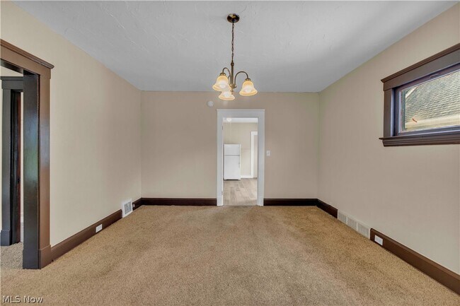 Foto del edificio - 3617 E 57th St