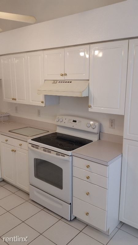 Building Photo - 3 br, 2 bath House - 2984 Brookfield Ln