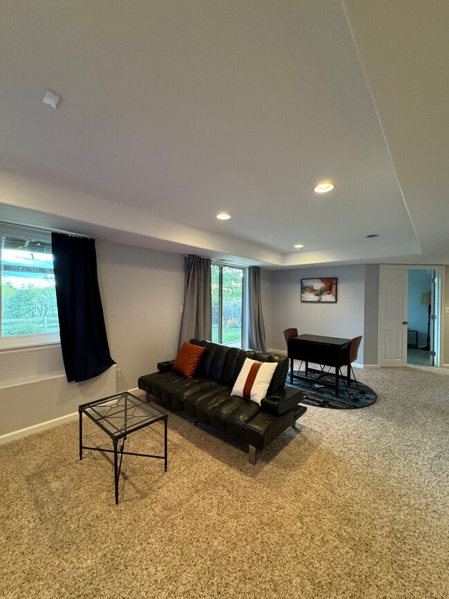 Foto del edificio - 5494 S Picadilly St