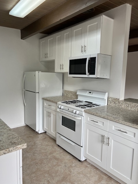 Building Photo - 3430 Reynard Way