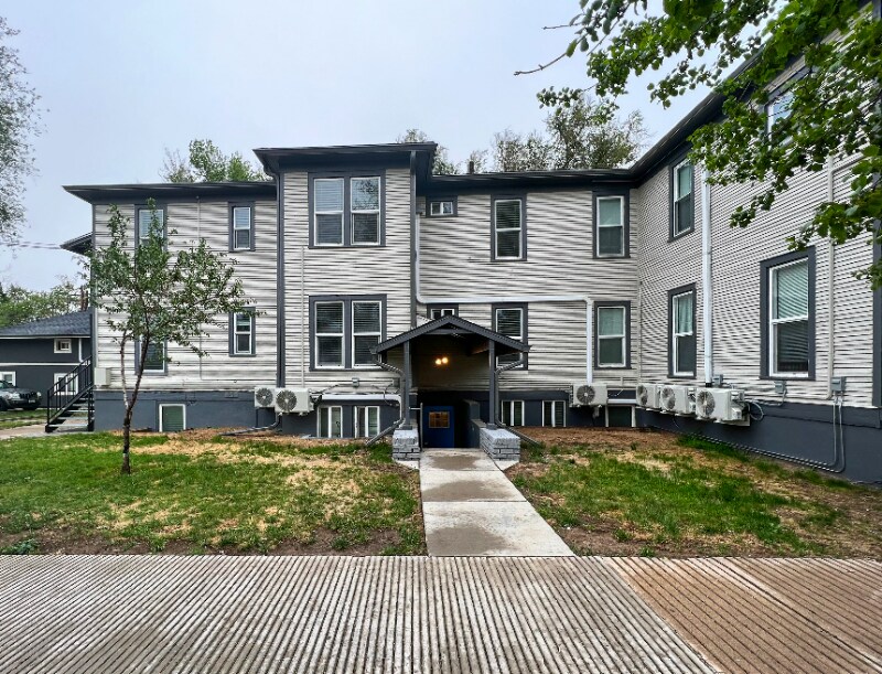 12131219 12th St Unit 08, Greeley, CO 80631 Room for Rent in Greeley