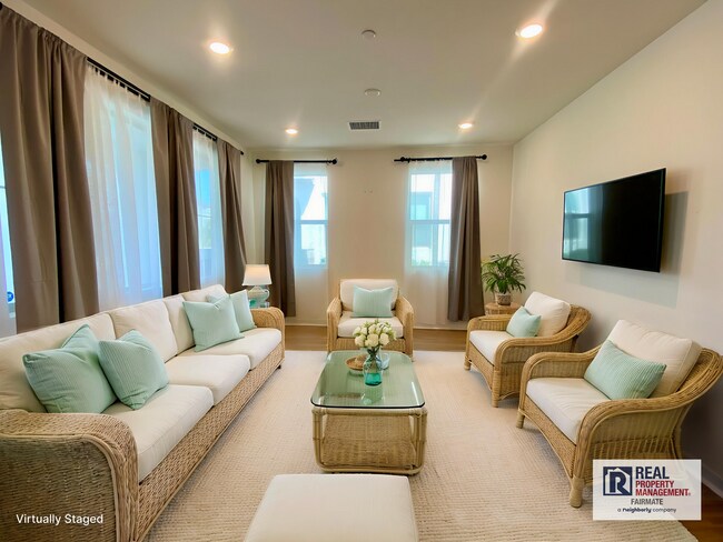 Foto del edificio - Modern 3-Bed, 3-Bath Home with Garage & Re...