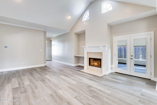 Foto del edificio - 111 Songbird Ln