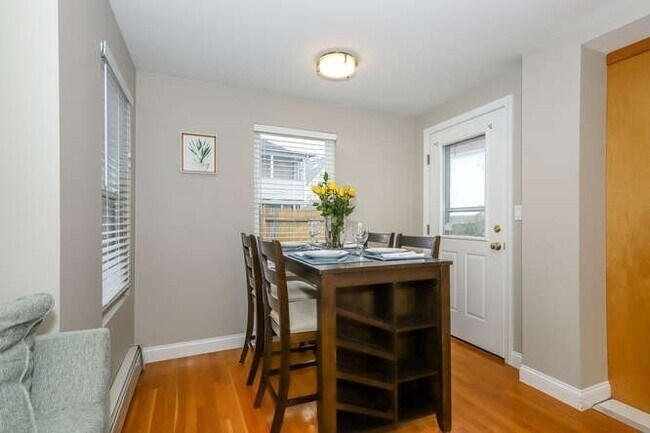 Building Photo - 12 Wall St