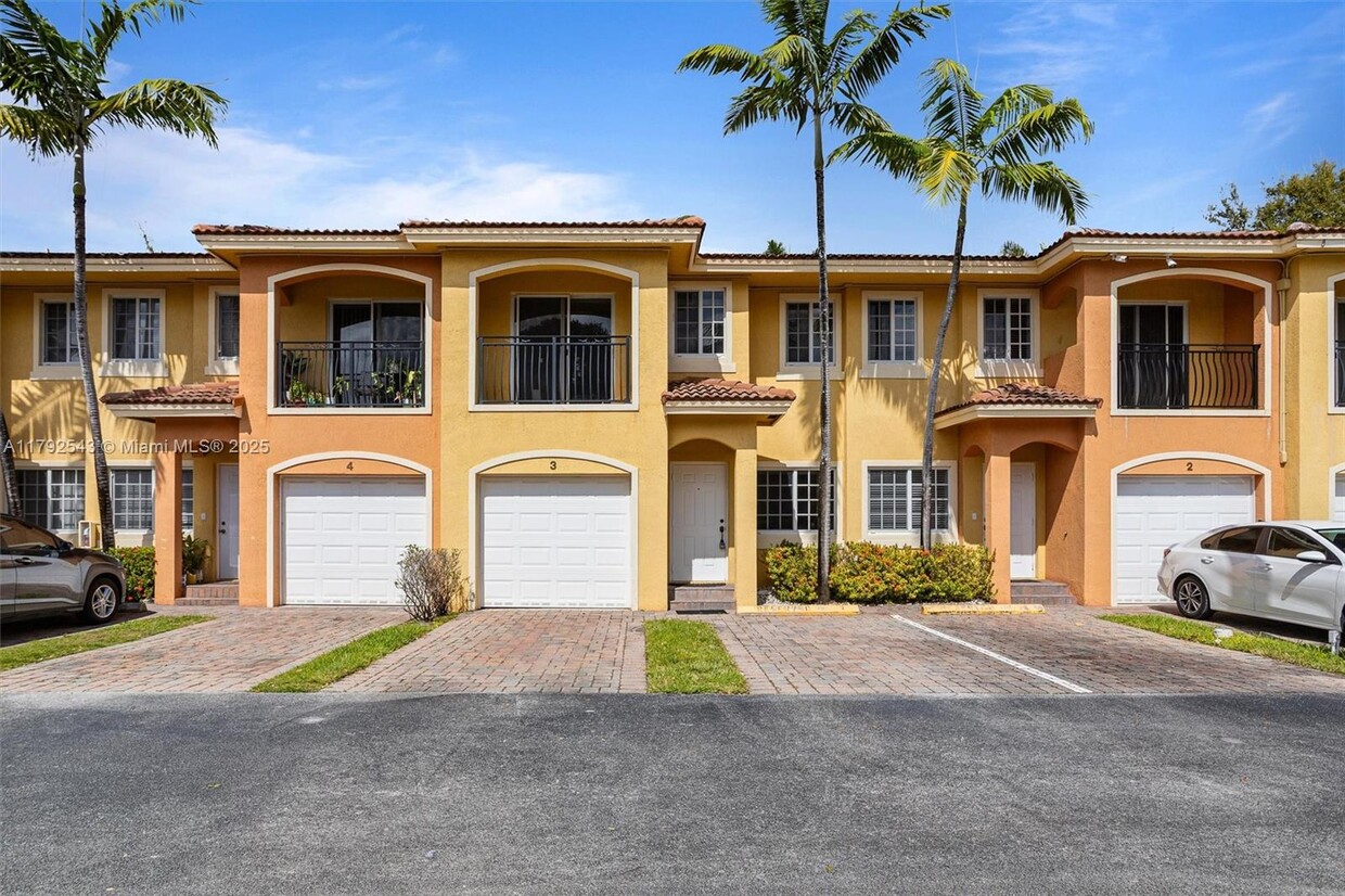 Foto principal - 330 SW 2nd Ave