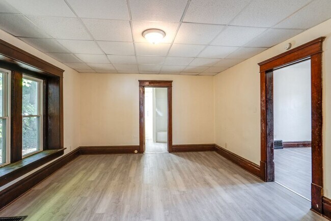 Foto del edificio - 485 Allyn St